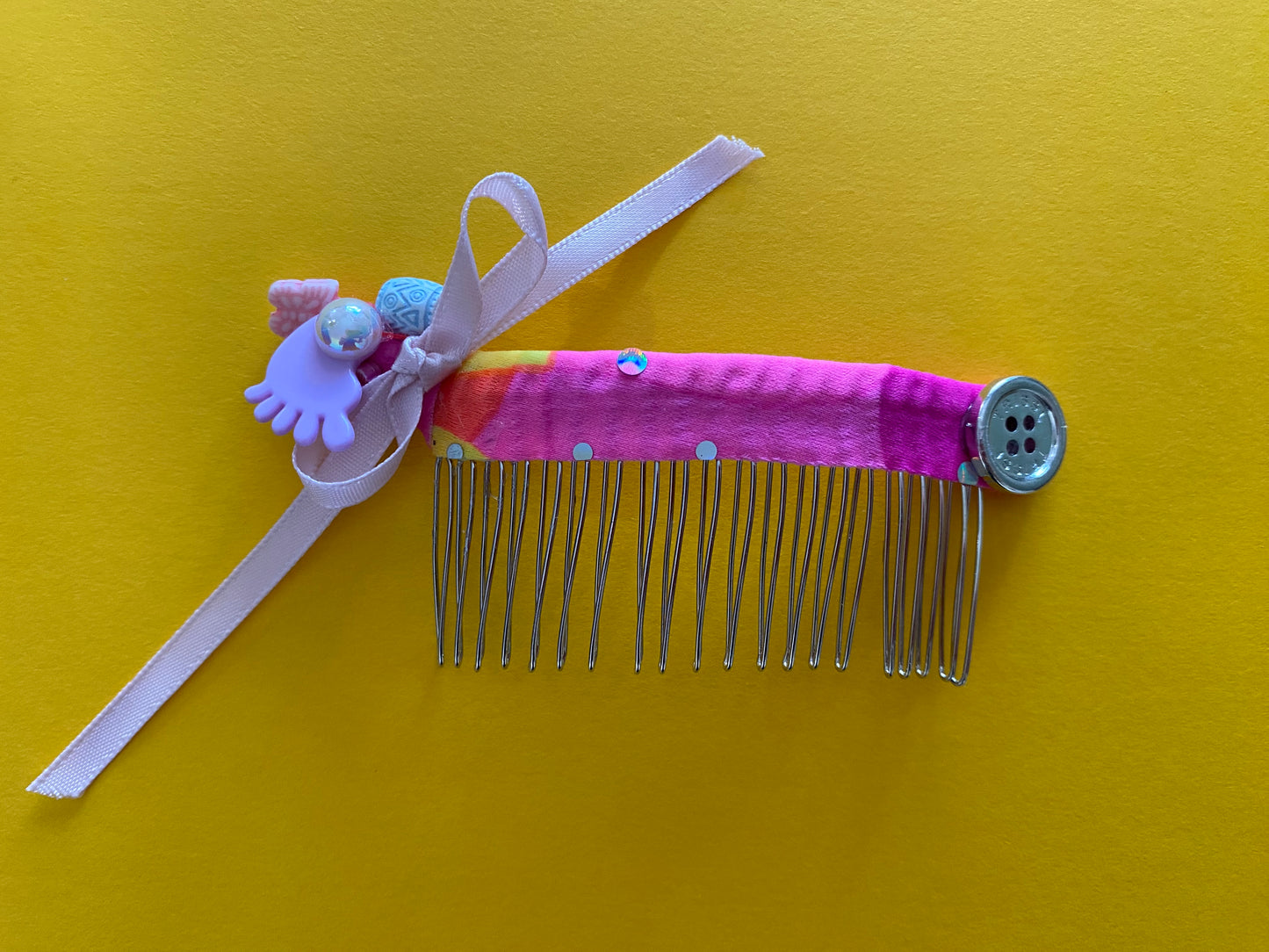 Original Festival Wear Style Silver Metal Hair Clip Comb - Cute Hot Pink with Bow and Button Pretty